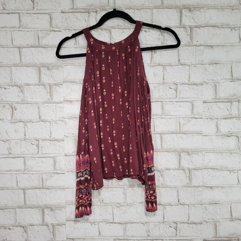 Hollister maroon open shoulder long sleeve top
